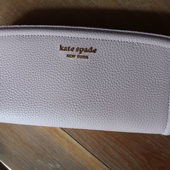 KATE SPADE SLIM CONTINENTAL WALLET - Picture 1 of 6